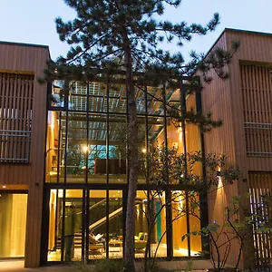 Eden 3* Париж